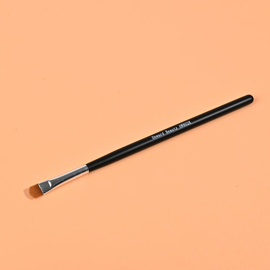 Firm Eyeshadow Packer Brush