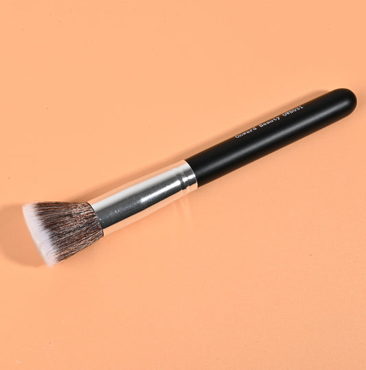 Flat Buffer Foundation Brush