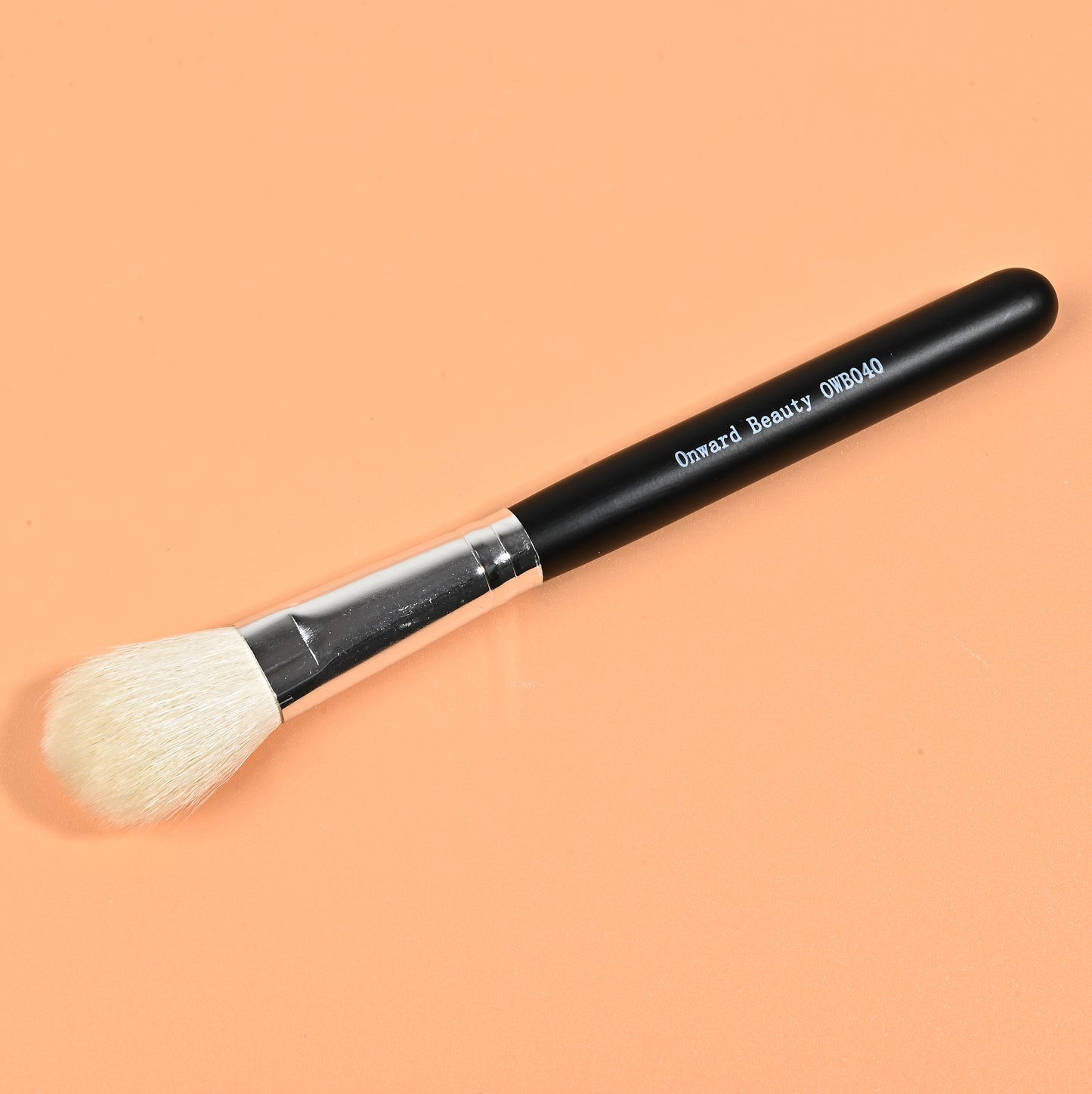 Pointed Powder Bronzer Brush